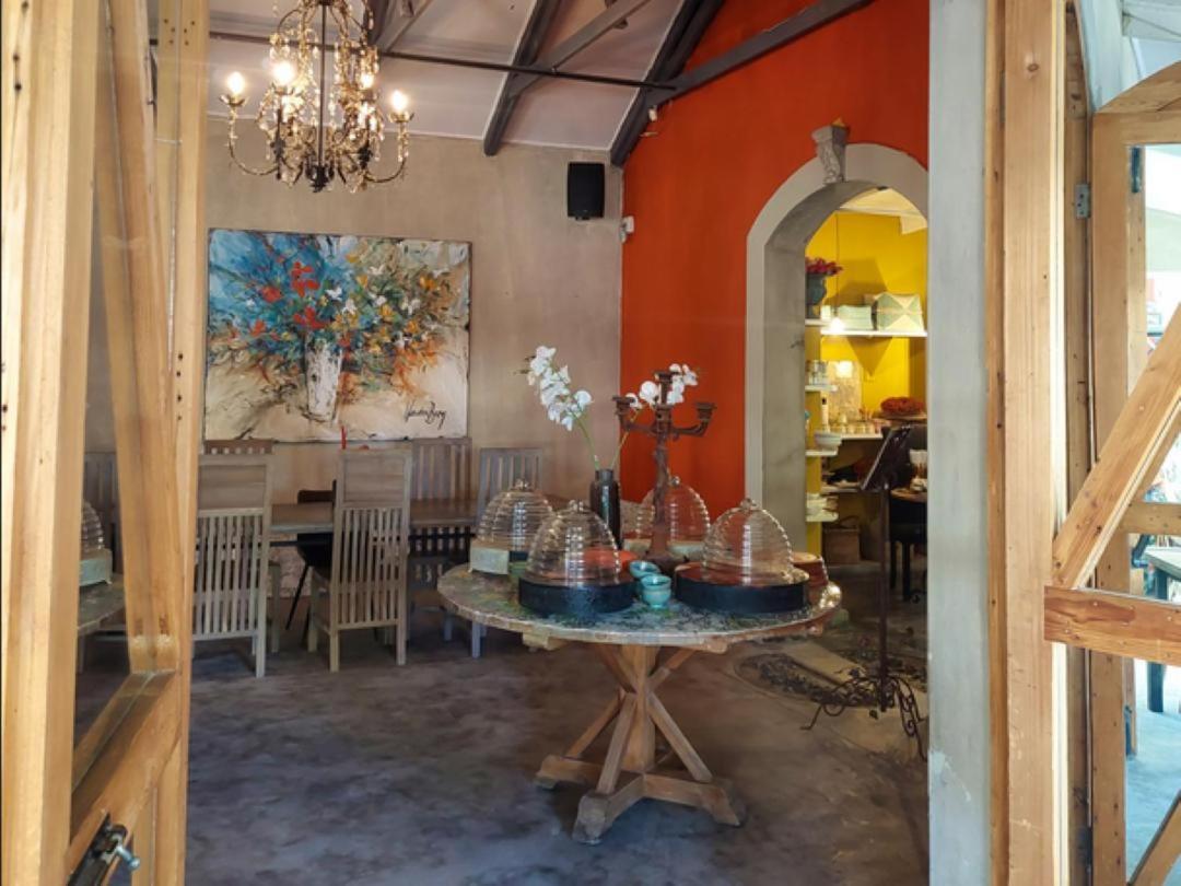 Art And Soul Restaurant, Accommodation, French Bar And Art Gallery Parys Esterno foto